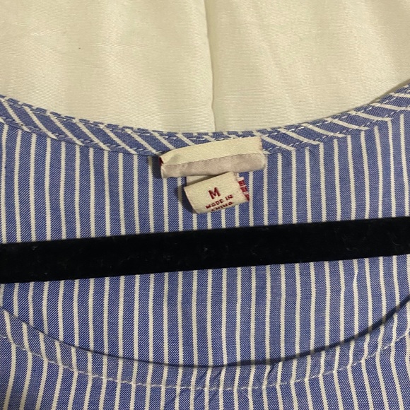 Cut Out Shoulder Blue Stripe Blouse - Picture 2 of 3